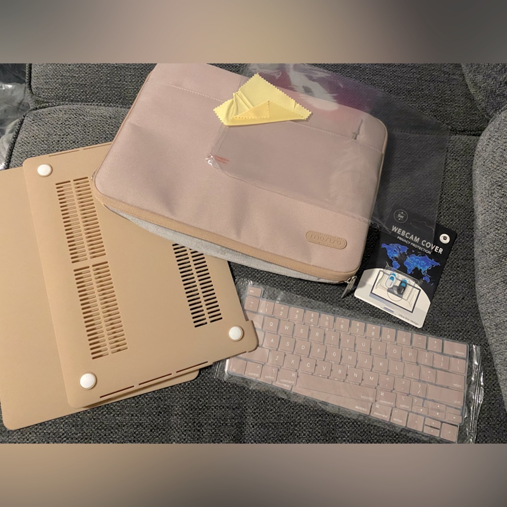 MOSISO  MacBook Air 13 inch Case